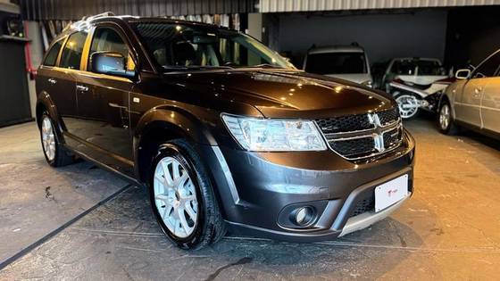 DODGE JOURNEY 3.6 RT AWD V6 GASOLINA 4P AUTOMÁTICO DODGE JOURNEY 3.6 RT AWD V6 GASOLINA 4P AUTOMÁTICO